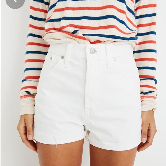 Madewell Pants - Madewell women’s jean shirt size 25 color white